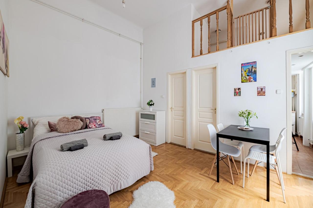 Vintage Home Next To Central Market Hall 부다페스트 외부 사진