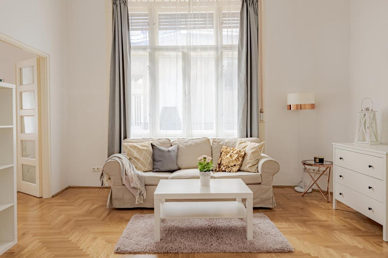 Vintage Home Next To Central Market Hall 부다페스트 외부 사진